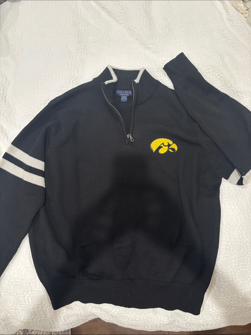Iowa Hawkeyes Quarter-Zip heavy knit Sweater XL